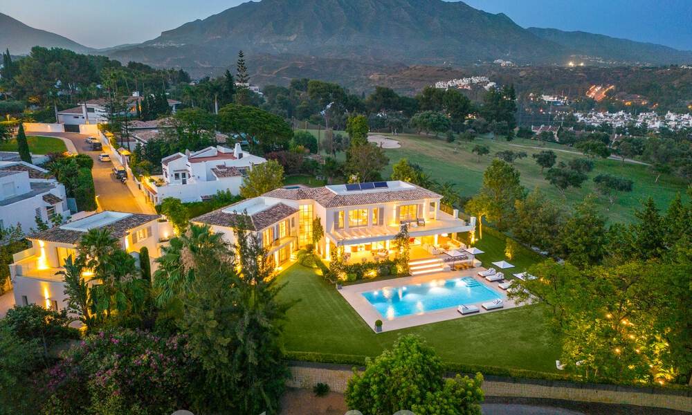Prestigiosa villa de lujo con excepcionales vistas al mar en venta, primera línea de golf y lista para ser habitada en Nueva Andalucia - Marbella 57211