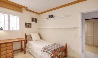 Apartamentos con jardín a un precio atractivo y bien situado a la venta, a poca distancia de la playa, amenidades y Puerto Banús - Nueva Andalucia - Marbella 13088 