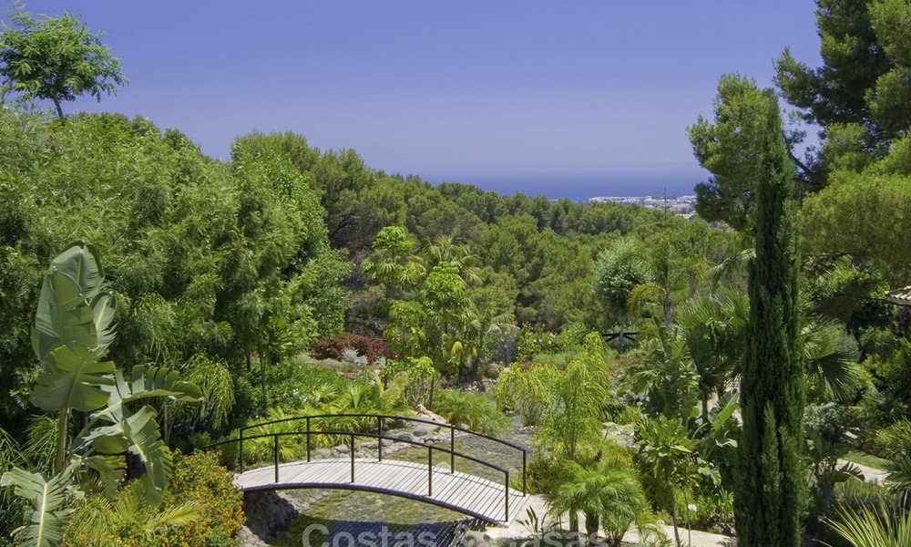 Amplios y exclusivos apartamentos y áticos en venta en Nueva Andalucia - Marbella 13121