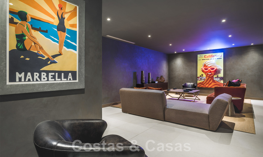 Nuevas y modernas villas de lujo en venta en la Nueva Milla de Oro, entre Marbella y Estepona 43059