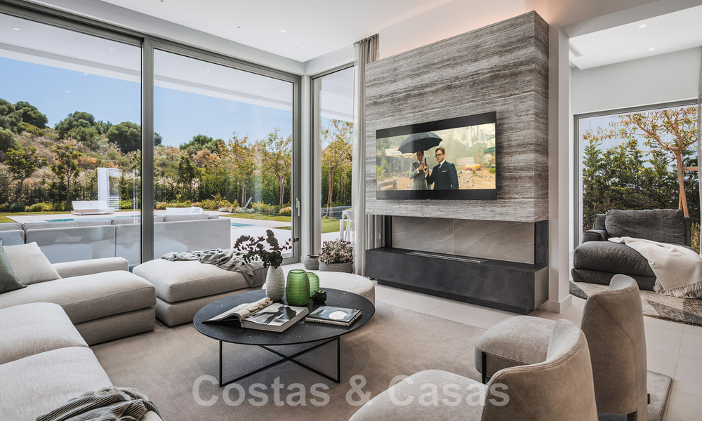 Nuevas y modernas villas de lujo en venta en la Nueva Milla de Oro, entre Marbella y Estepona 43082