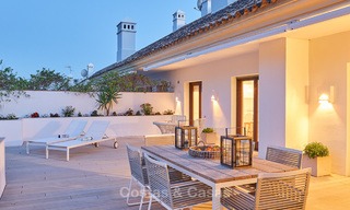 Ático apartamento de lujo a la venta en la Milla de Oro, entre Centro de Marbella y Puerto Banús 13576 