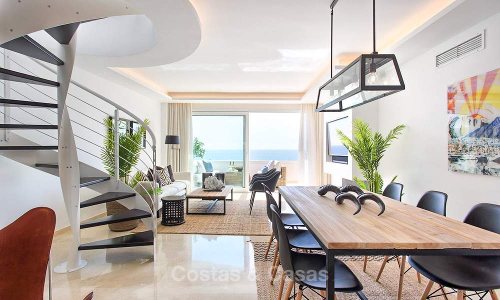 Apartamentos y áticos en venta en un lujoso complejo de playa en la Nueva Milla de Oro, entre Marbella y Estepona 13789