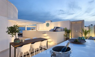 Los Granados Playa: Apartamentos y áticos en venta en un lujoso complejo de playa en la Nueva Milla de Oro, entre Marbella y Estepona 13964 