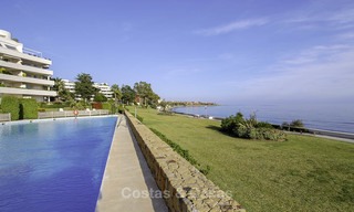 Los Granados Playa: Apartamentos y áticos en venta en un lujoso complejo de playa en la Nueva Milla de Oro, entre Marbella y Estepona 13953 