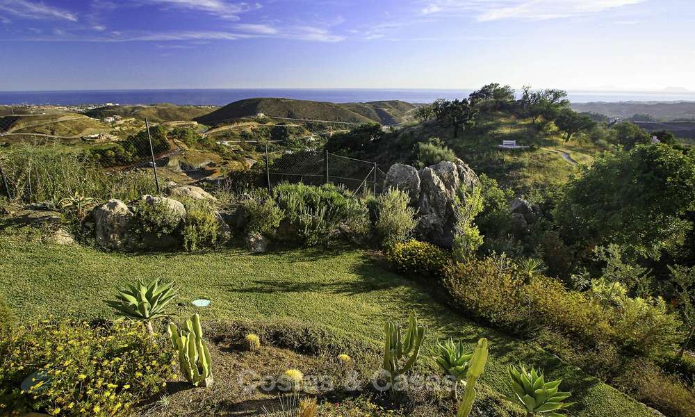 Se vende: clásica villa con vistas panorámicas al mar en un resort de golf de clase mundial en Benahavis - Marbella 14159