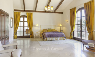 Increíble villa de lujo de estilo rústico reformada en venta en la exclusiva finca La Zagaleta - Benahavis - Marbella 23256 