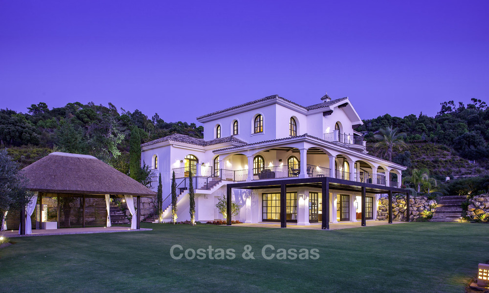Increíble villa de lujo de estilo rústico reformada en venta en la exclusiva finca La Zagaleta - Benahavis - Marbella 23279