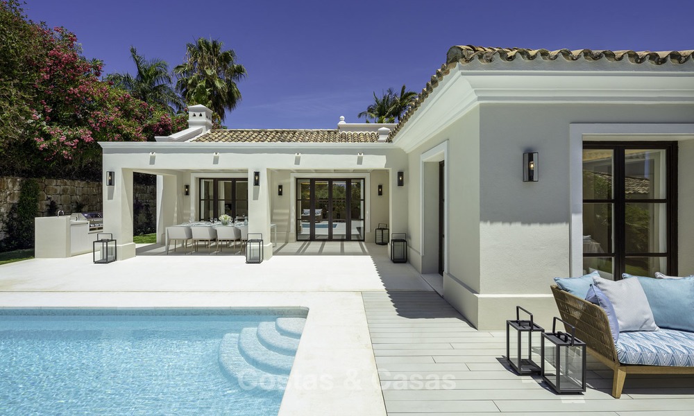 Elegante y lujosa villa de estilo mediterráneo en venta, completamente renovada, en el Valle del Golf de Nueva Andalucía - Marbella 14231