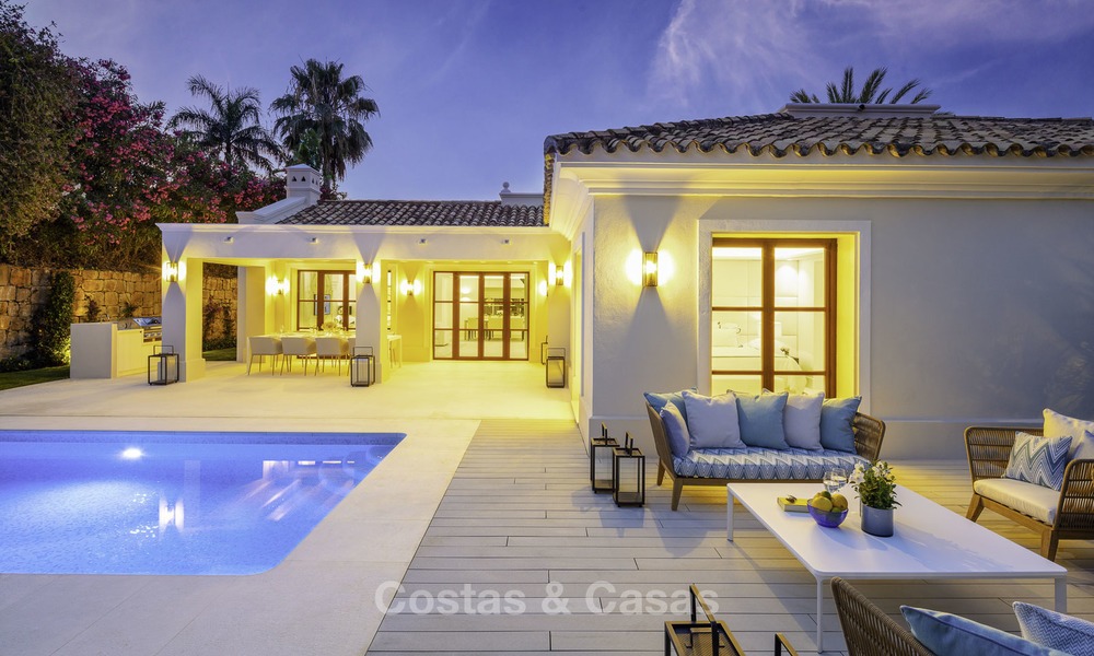 Elegante y lujosa villa de estilo mediterráneo en venta, completamente renovada, en el Valle del Golf de Nueva Andalucía - Marbella 14237