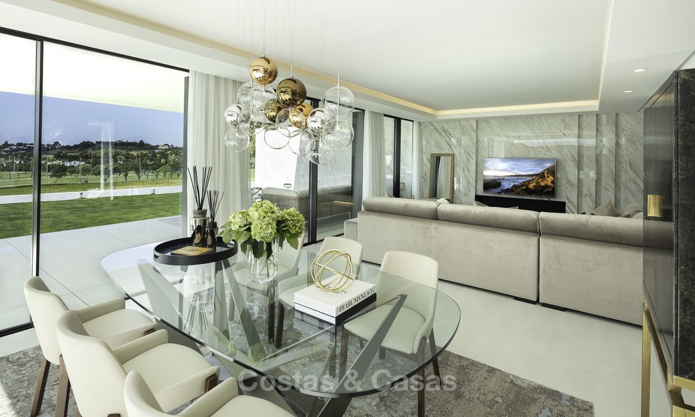 Maravillosa villa de lujo totalmente reformada en venta, primera línea de golf - Nueva Andalucia - Marbella 14244