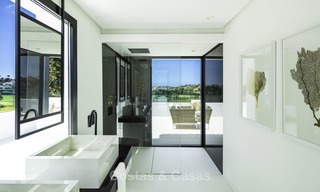 Maravillosa villa de lujo totalmente reformada en venta, primera línea de golf - Nueva Andalucia - Marbella 14248 