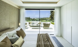Maravillosa villa de lujo totalmente reformada en venta, primera línea de golf - Nueva Andalucia - Marbella 14250 