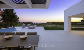 Maravillosa villa de lujo totalmente reformada en venta, primera línea de golf - Nueva Andalucia - Marbella 14265 