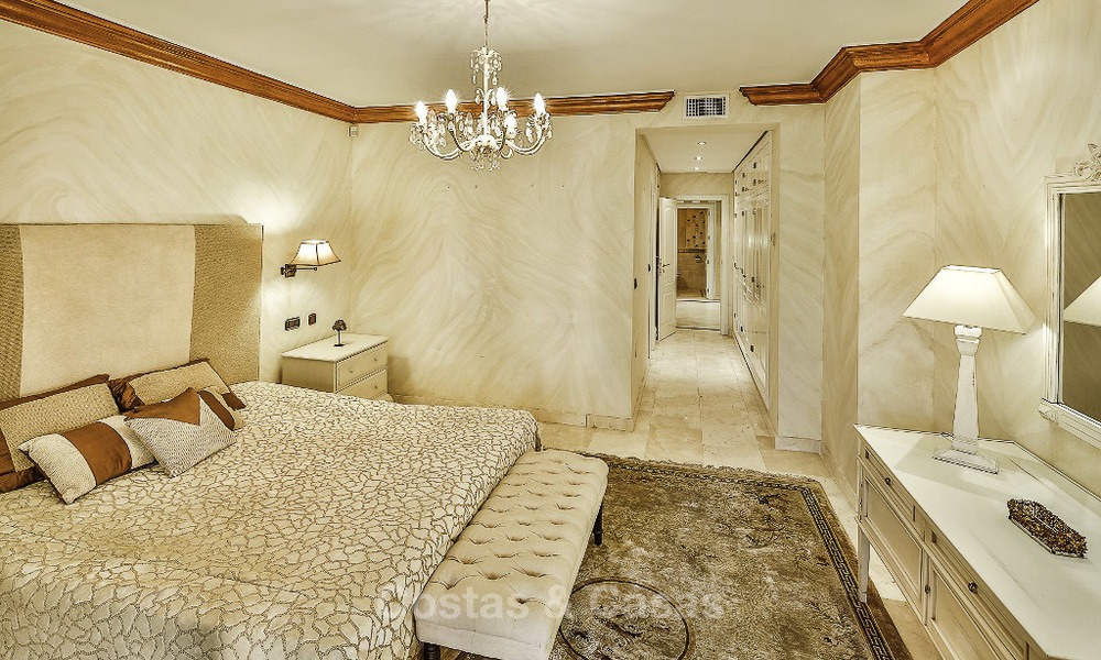 Atractivo apartamento con jardín en venta, en un prestigioso complejo de Sierra Blanca, en la Milla de Oro de Marbella 14397