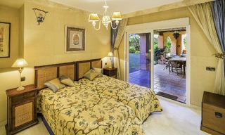 Atractivo apartamento con jardín en venta, en un prestigioso complejo de Sierra Blanca, en la Milla de Oro de Marbella 14401 