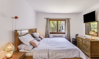 Encantadora villa en venta, muy espacioso estilo mediterráneo, a poca distancia de la playa en Marbella Este 14485 