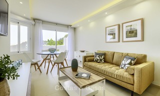 Apartamento en venta en primera línea de playa, totalmente renovado con vistas panorámicas al mar en Mijas Costa 14655 