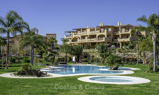 Apartamentos de lujo, con mucho encanto, estilo andaluz y vistas al mar en venta, listos para mudarse en Benahavis - Marbella 14838 