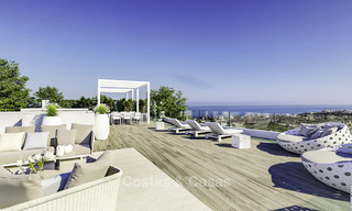 Elegantes y modernos apartamentos y áticos con impresionantes vistas al mar en venta, a poca distancia de la playa en Estepona 14996 