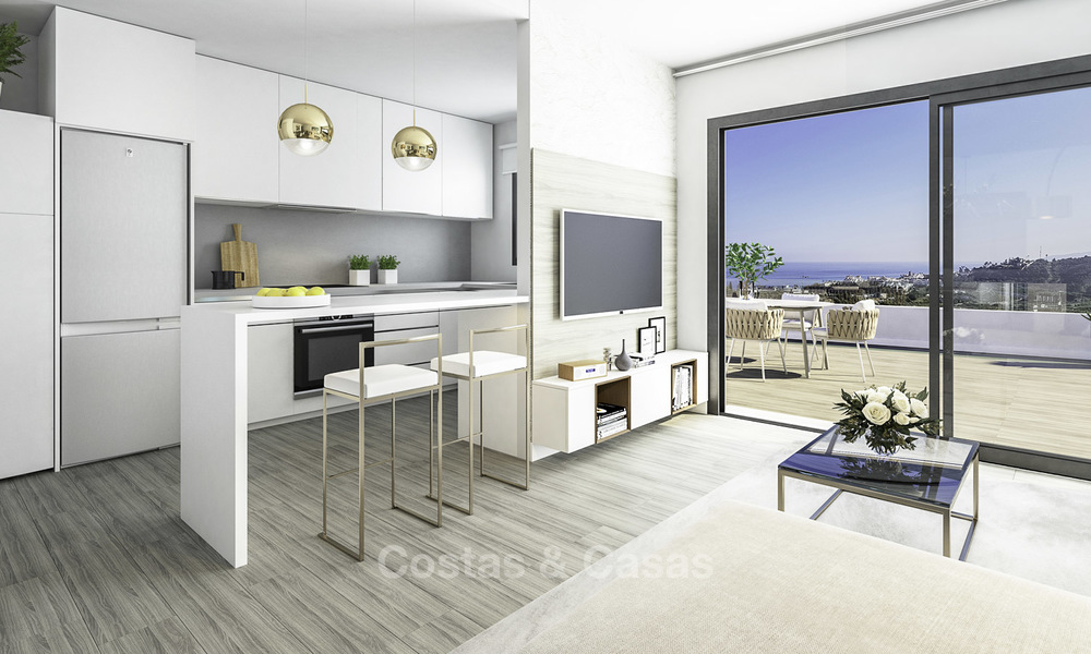 Elegantes y modernos apartamentos y áticos con impresionantes vistas al mar en venta, a poca distancia de la playa en Estepona 14999