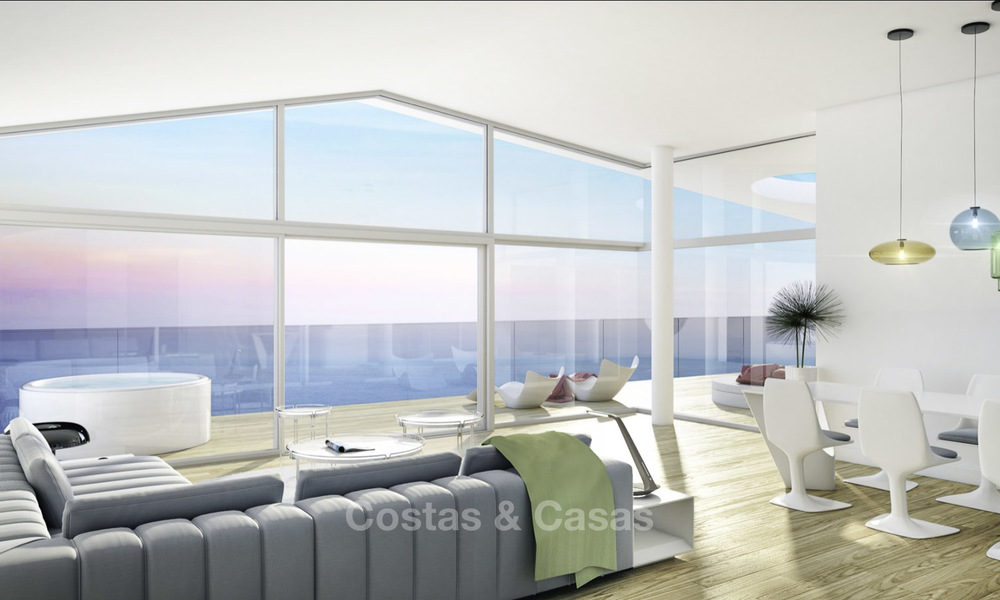 Último ático nuevo en un complejo de lujo contemporáneo en venta, con espectaculares vistas al mar, Benalmádena - Costa del Sol 16757