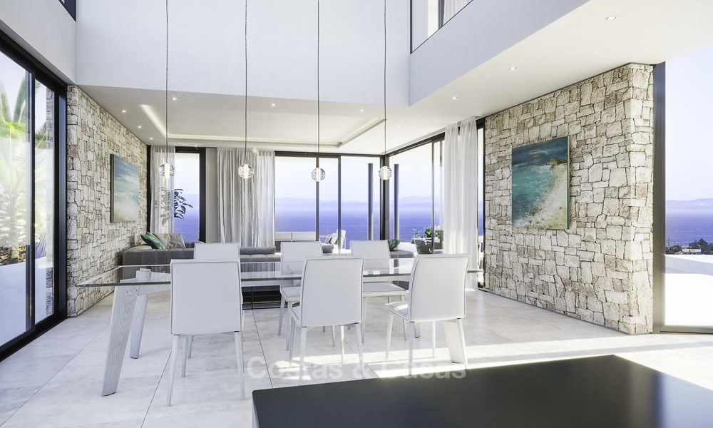 Exquisita villa moderna y contemporánea con vistas al mar en venta, en un resort de golf de primera clase en Mijas - Costa del Sol. 16356
