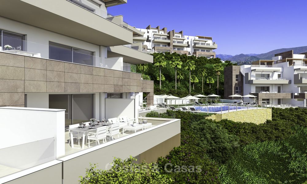 Modernos apartamentos y áticos de lujo en venta en un prestigioso resort de golf en Mijas - Costa del Sol 16653