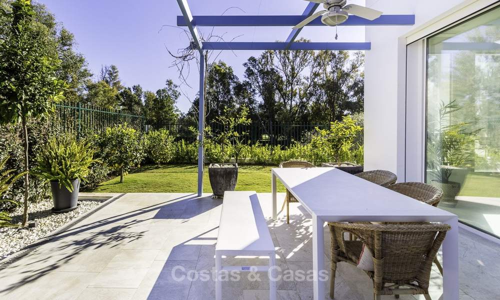 Lujosa villa moderna y nueva en venta, a poca distancia de la playa, Estepona Este 16598
