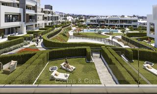 Atractivos y modernos apartamentos a la venta, a poca distancia de la playa y de los servicios, entre Estepona y Marbella 17350 