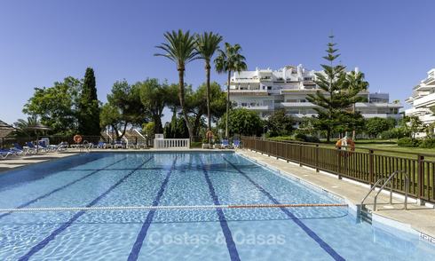 Gran inversión inmobiliaria en venta, a poca distancia de la playa y Puerto Banús - Nueva Andalucía, Marbella 17910