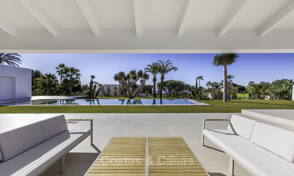 Exquisita villa de lujo moderna-mediterránea en 1 nivel en venta en Sierra Blanca, Marbella 18241