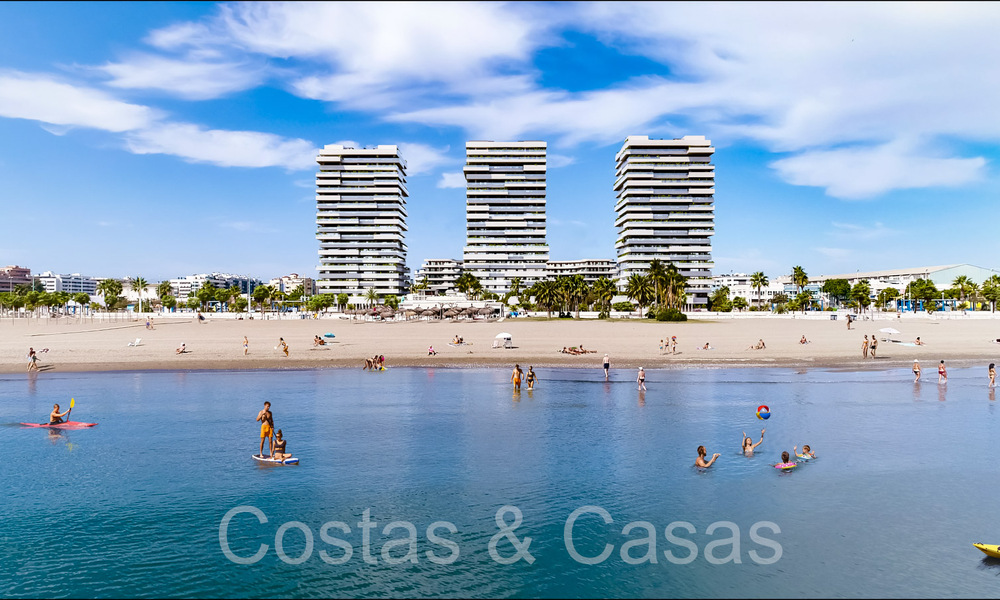 Innovadores apartamentos de lujo contemporáneos en venta en un impresionante nuevo complejo frente a la playa en Málaga 64065