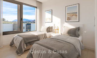 Atractivas nuevas villas adosadas a la venta en el Triángulo de Oro, Estepona Este 802400 