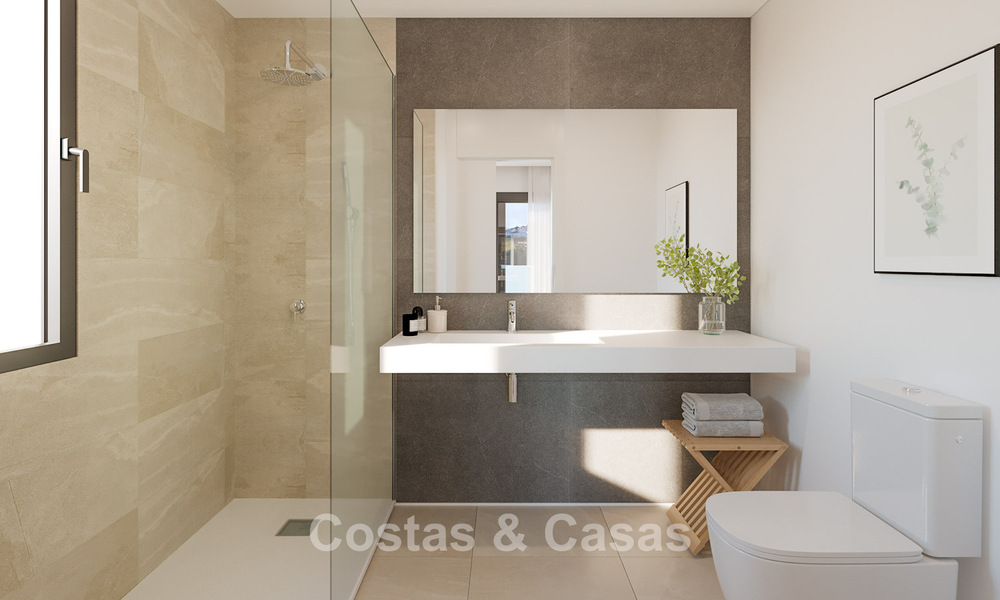 Atractivas nuevas villas adosadas a la venta en el Triángulo de Oro, Estepona Este 802401