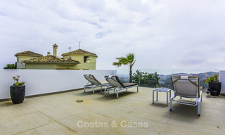 Impresionante y espaciosa villa moderna con increíbles vistas al mar en venta en las colinas del este de Marbella 18956 