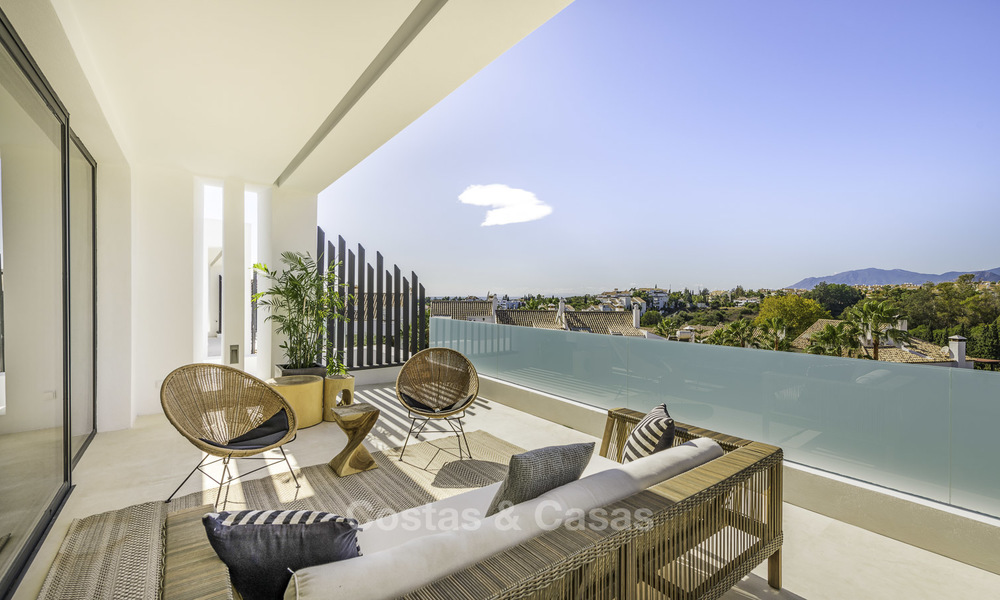 Increíbles nuevas villas de lujo de vanguardia a la venta en la Milla de Oro de Marbella. ÚLTIMA VILLA! 19128