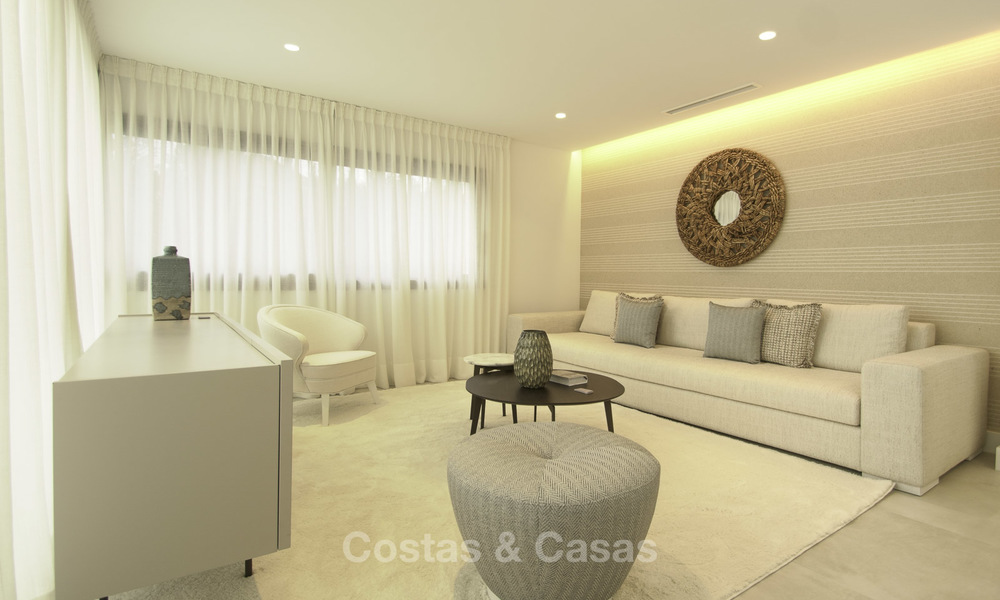 Villa moderna de lujo a la venta, lista para mudarse, Nueva Andalucía, Marbella 19251