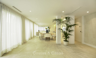 Villa moderna de lujo a la venta, lista para mudarse, Nueva Andalucía, Marbella 19253 