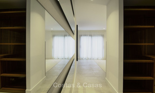 Villa moderna de lujo a la venta, lista para mudarse, Nueva Andalucía, Marbella 19258 