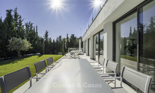 Villa moderna de lujo a la venta, lista para mudarse, Nueva Andalucía, Marbella 19274 