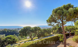 Encantadora villa andaluza renovada con impresionantes vistas al mar en venta en Estepona 19484 
