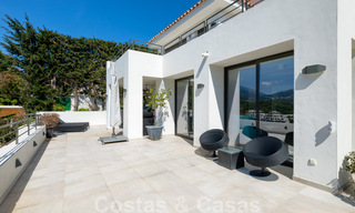 Villa andaluza totalmente renovada y redecorada en venta en las Colinas de Nueva Andalucía, Marbella 33653 
