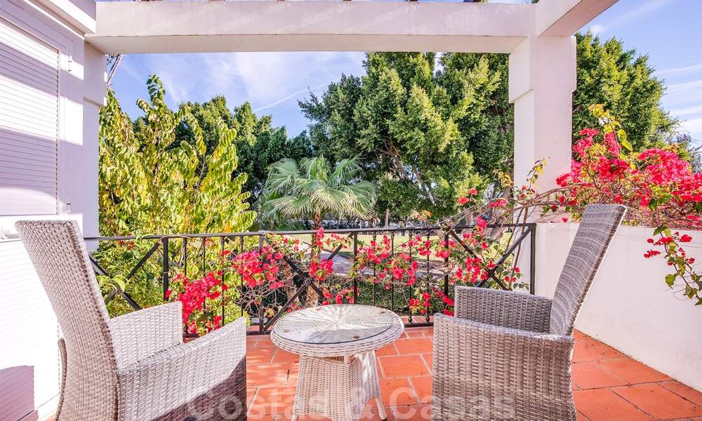 Se vende una atractiva casa adosada en primera línea de un prestigioso campo de golf, Benahavis, Marbella 19903
