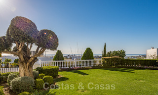 Villa de lujo en venta de estilo clásico con vistas al mar en zona de golf en Marbella - Benahavis 41491 