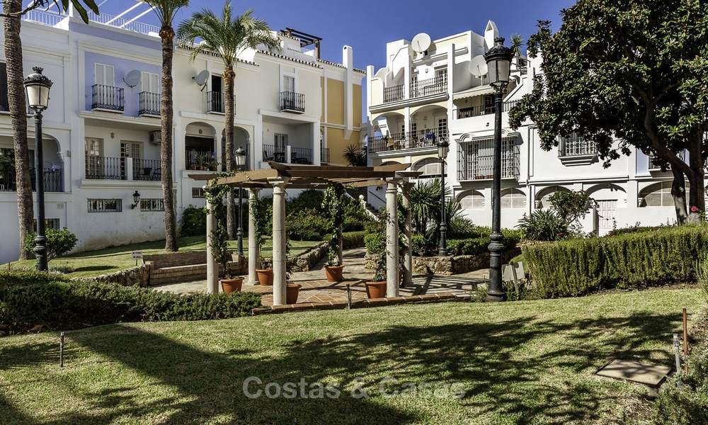 Casas en venta en Aloha Pueblo en Nueva Andalucía, Marbella 20285