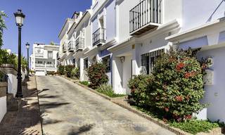 Casas en venta en Aloha Pueblo en Nueva Andalucía, Marbella 20287 