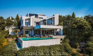 Fantásticos parcelas por villas con licencia aprobada y vistas panorámicas al mar en venta en Marbella Este 36447 