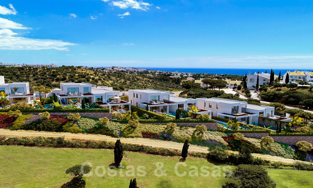 Se venden nuevas y modernas villas adosadas con impresionantes vistas al mar, en Marbella Este 20557