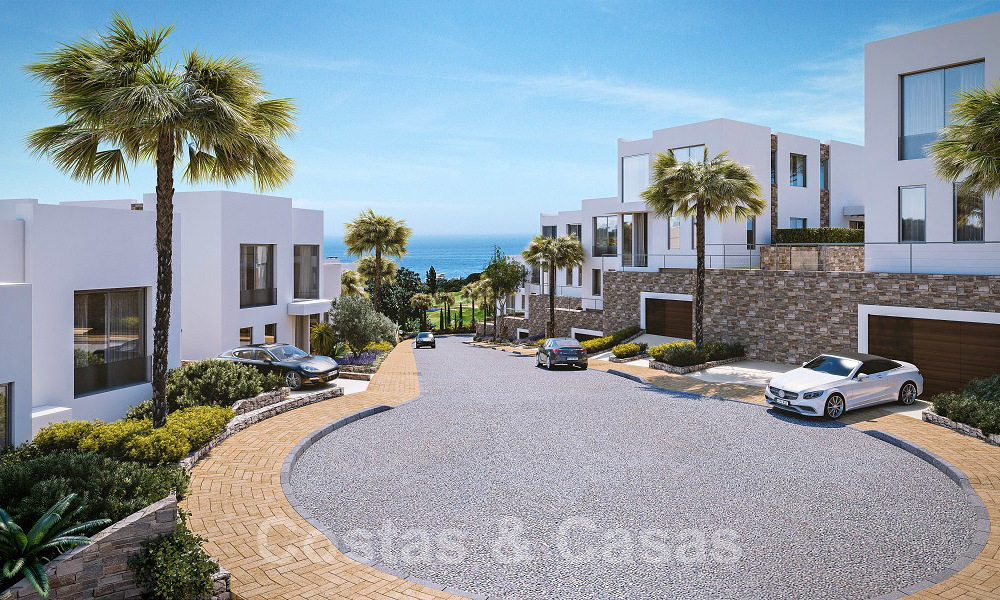 Se venden nuevas y modernas villas adosadas con impresionantes vistas al mar, en Marbella Este 20566
